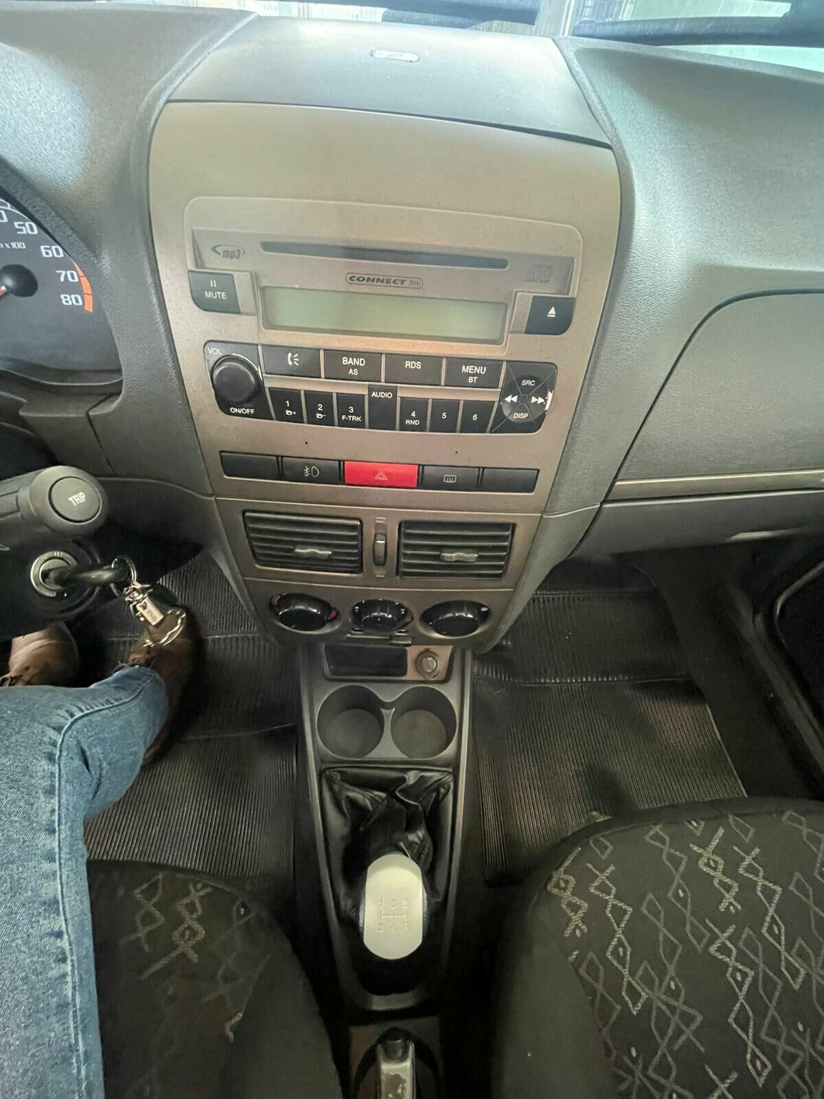 Imagem do veículo  FIAT PALIO WEEKEND TREKKING 1.6